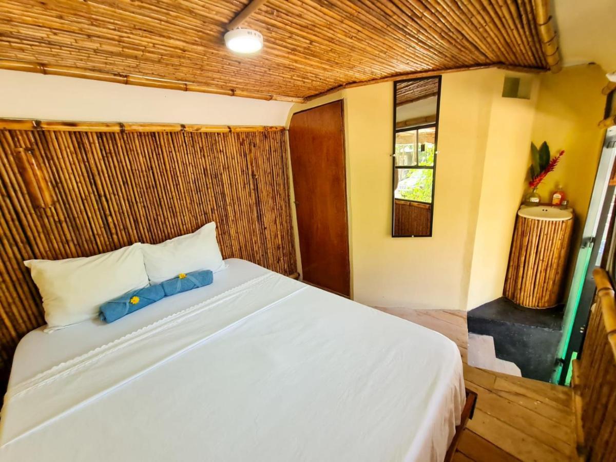 Hospedaje Combi Dream Bird Lägenhet Playas del Coco Exteriör bild