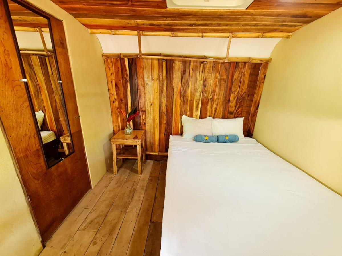 Hospedaje Combi Dream Bird Lägenhet Playas del Coco Exteriör bild