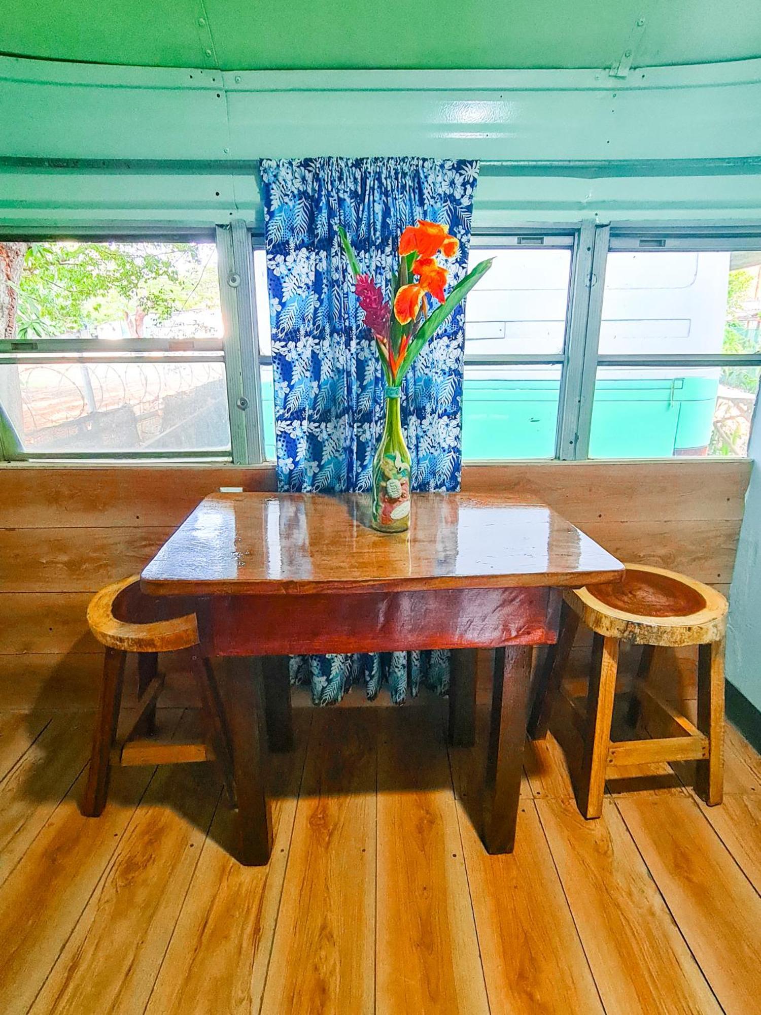 Hospedaje Combi Dream Bird Lägenhet Playas del Coco Exteriör bild