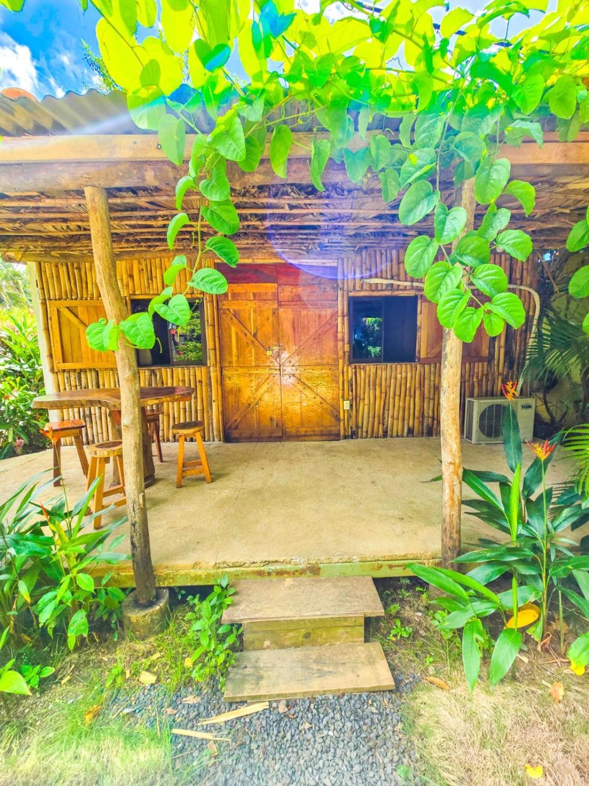 Hospedaje Combi Dream Bird Lägenhet Playas del Coco Exteriör bild